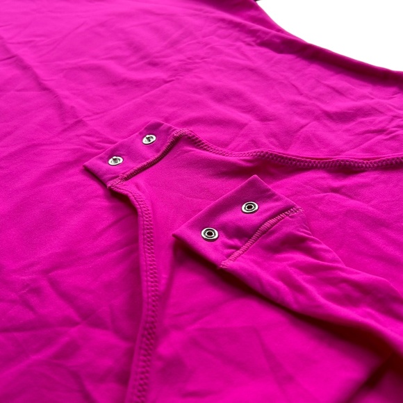 NWT SKIMS Fits Everybody Long Sleeve Crew Neck Bodysuit in Fuchsia Size XS - Picture 4 of 6